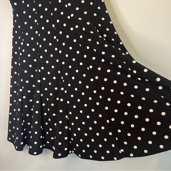 LRL Sleeveless A Line Dress Black White Polka Dot Sz 14P V Neck Classic Preppy - Picture 2 of 10